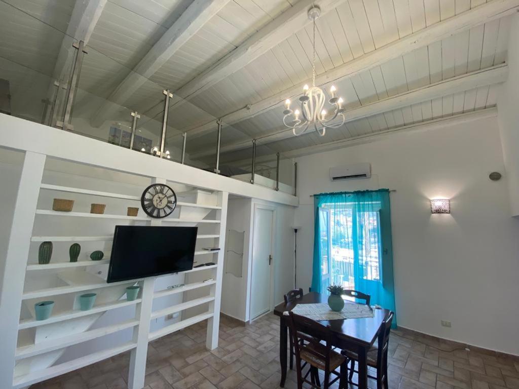 Marisa'S House Villa เชฟาลู ภายนอก รูปภาพ